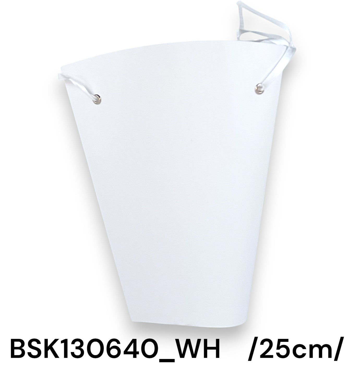 BSK130640_WH